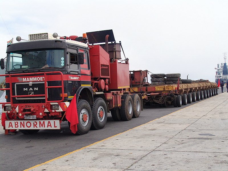 Flatbed truck used to transport the rotor to Koeberg